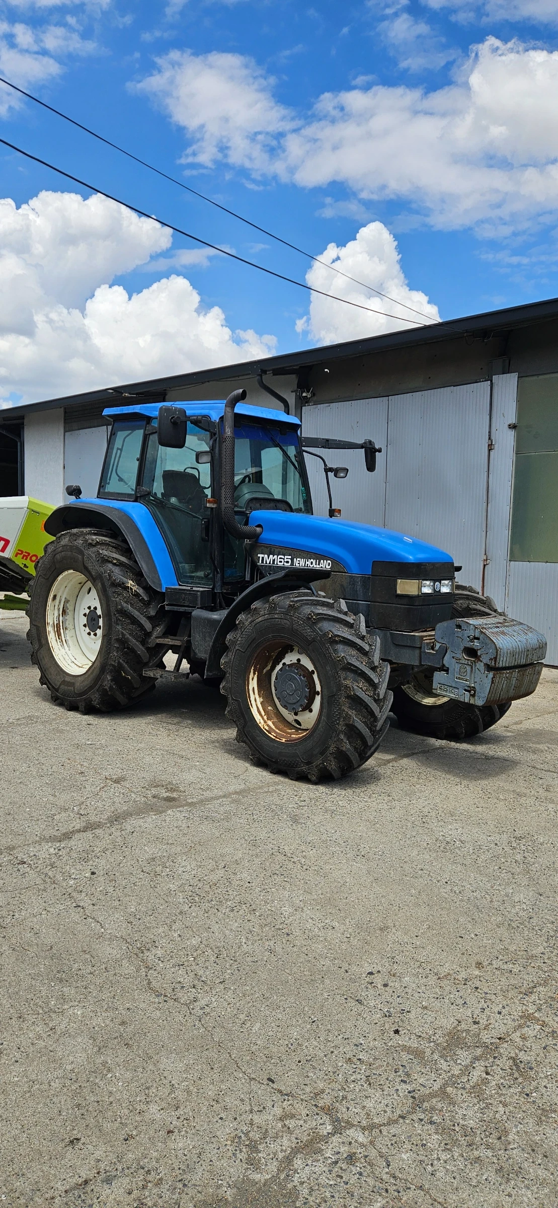 Трактор New Holland TM165, снимка 3 - Селскостопанска техника - 55222600