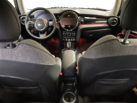 Mini Cooper SE * LED* CAM* NAVI* CARPLAY* , снимка 8
