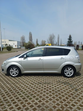 Toyota Corolla verso 2, 2 D4D 136 к.с., снимка 7