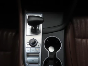 Genesis G70 2.0* BLIND SPOT* HUD* 360* ЕЛ. БАГАЖНИК* КРАЙНА ЦЕ, снимка 13