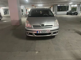 Toyota Corolla verso, снимка 6