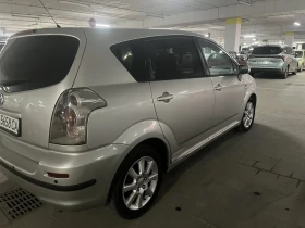 Toyota Corolla verso, снимка 2
