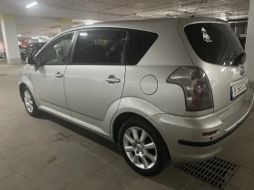 Toyota Corolla verso, снимка 4