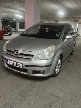Toyota Corolla verso, снимка 1
