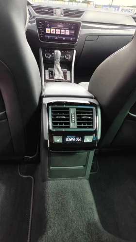 Skoda Superb Sportline, снимка 11