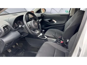Toyota Yaris 1.5i M/T, Месечна вноска от 344 лв. - 25990 лв. / 13288.48 € - 25243601 9