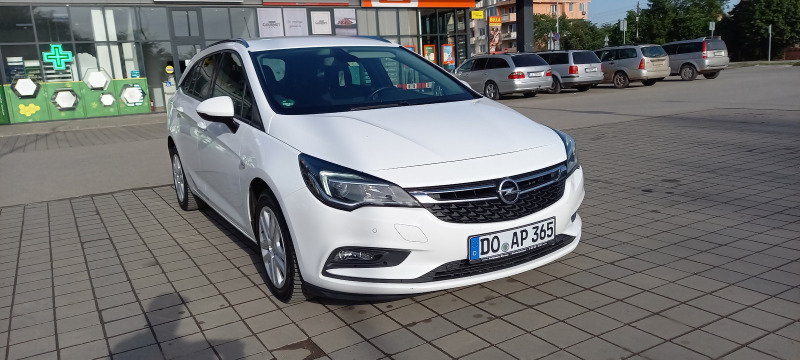 Opel Astra Sports tourer euro 6 led , Германия, снимка 2 - Автомобили и джипове - 46317430