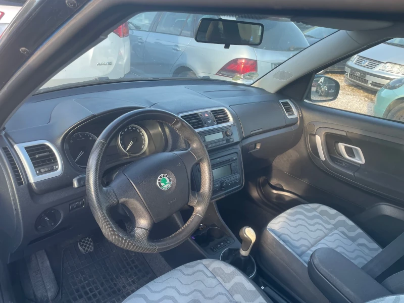 Skoda Roomster 1.9 tdi 105 кс, снимка 6 - Автомобили и джипове - 46396587