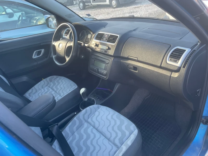 Skoda Roomster 1.9 tdi 105 кс, снимка 8 - Автомобили и джипове - 46396587