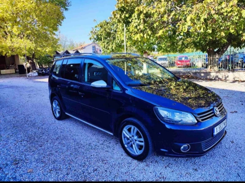 VW Touran 1.6TDI, снимка 1 - Автомобили и джипове - 47916840