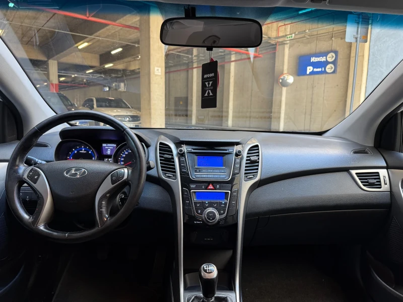 Hyundai I30 1.6 CRDI, снимка 7 - Автомобили и джипове - 48113396