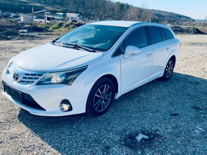 Toyota Avensis 2.0i, снимка 5 - Автомобили и джипове - 48451092