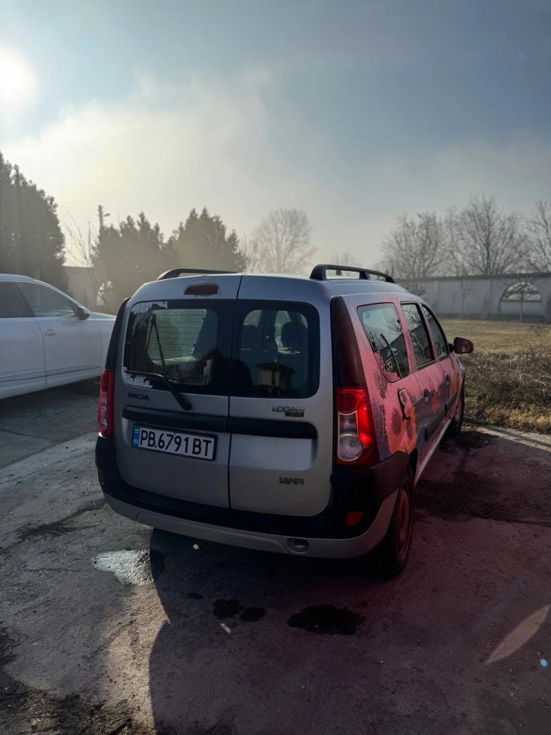 Dacia Logan, снимка 7 - Автомобили и джипове - 49450058