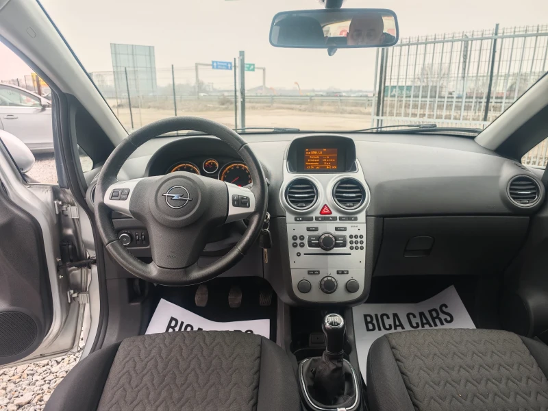 Opel Corsa 1.4i , снимка 9 - Автомобили и джипове - 49311883