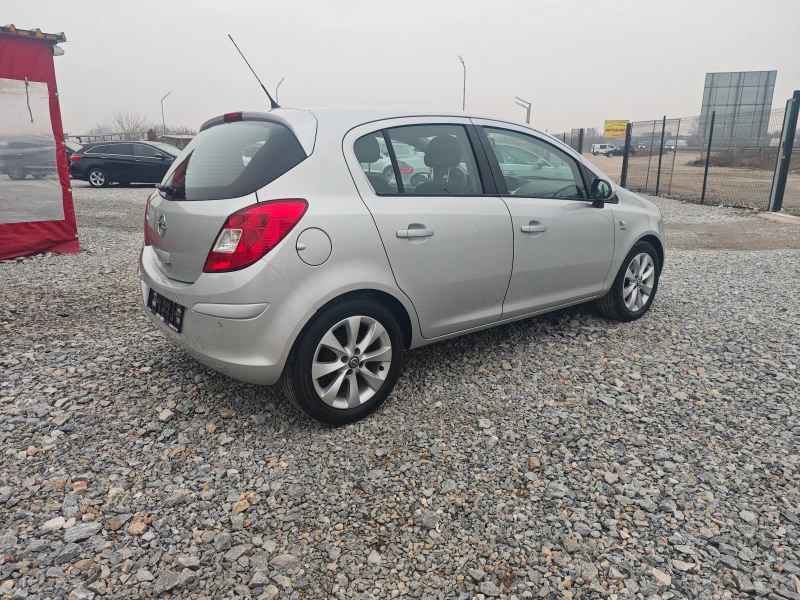 Opel Corsa 1.4i , снимка 4 - Автомобили и джипове - 49311883