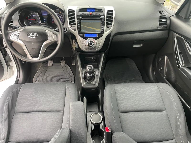 Hyundai Ix20 Navi Panorama Full, снимка 9 - Автомобили и джипове - 49557543