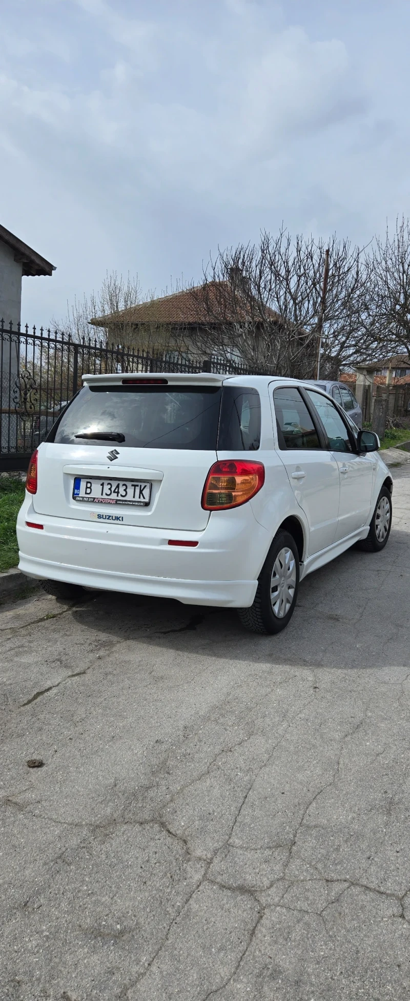 Suzuki SX4, снимка 4 - Автомобили и джипове - 49606376