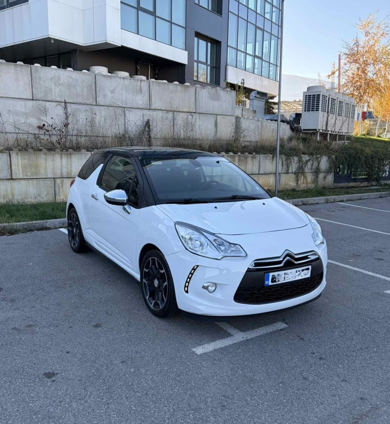 Citroen DS3 Карбон 1.6Vti-120к.с. / автомат / ГАЗ-Бензин, снимка 3 - Автомобили и джипове - 52439939