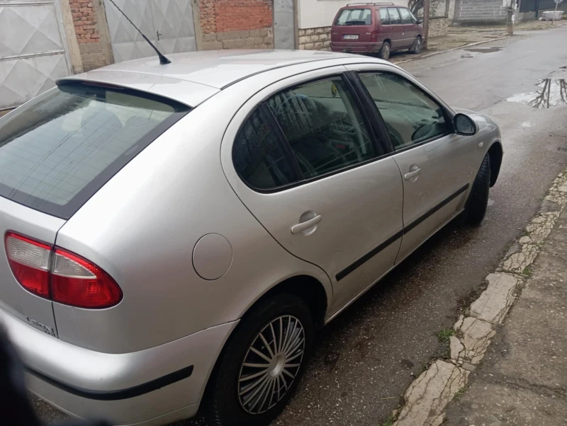 Seat Leon, снимка 4 - Автомобили и джипове - 52680224