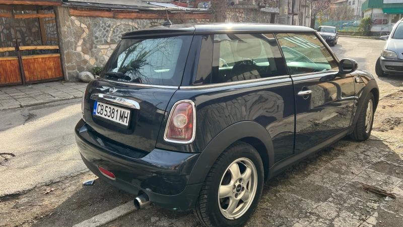 Mini Cooper Mini One Бензин 1.4, снимка 8 - Автомобили и джипове - 52699767