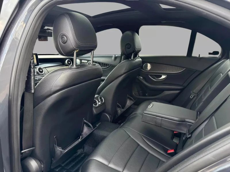 Mercedes-Benz C 400 * C400 4MATIC* CARFAX, снимка 13 - Автомобили и джипове - 52931614