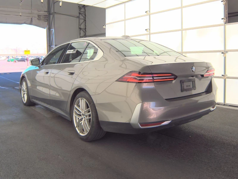 BMW 530, снимка 6 - Автомобили и джипове - 53058726