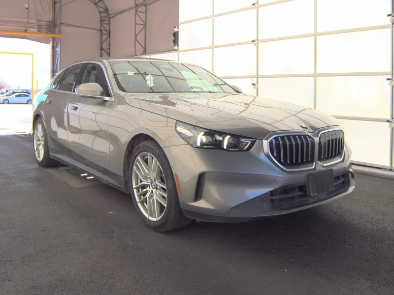 BMW 530, снимка 3 - Автомобили и джипове - 53058726