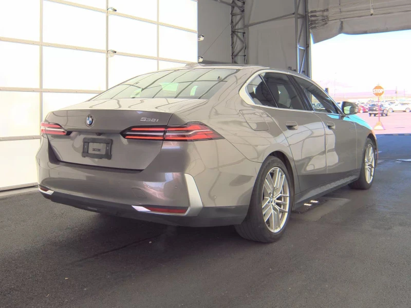 BMW 530, снимка 4 - Автомобили и джипове - 53058726