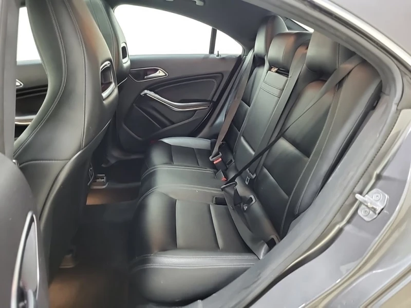 Mercedes-Benz CLA * 250 * CARFAX * ЦЕНА ДО БГ, снимка 13 - Автомобили и джипове - 53205177