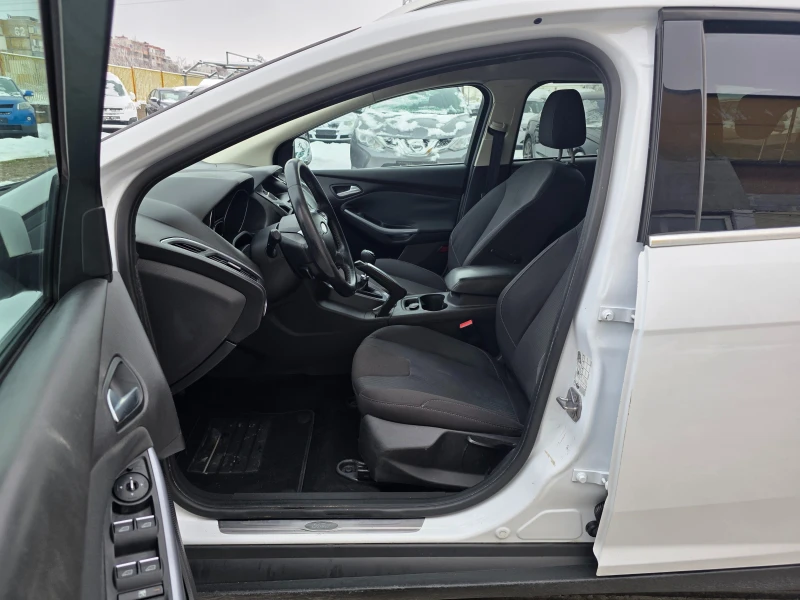 Ford Focus 1.6TDCI TITANIUM ITALY, снимка 10 - Автомобили и джипове - 53343438