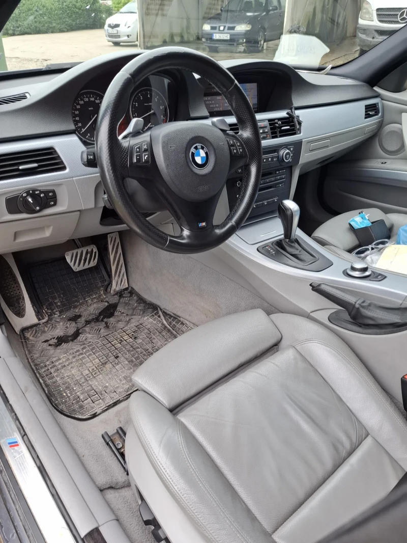 BMW 325 XI E91 FULL MPACKET, снимка 9 - Автомобили и джипове - 53394010