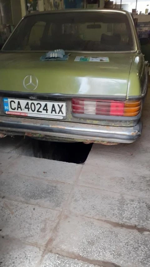 Mercedes-Benz 123, снимка 2 - Автомобили и джипове - 48563495