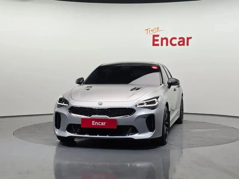 Kia Stinger, снимка 6 - Автомобили и джипове - 56690468