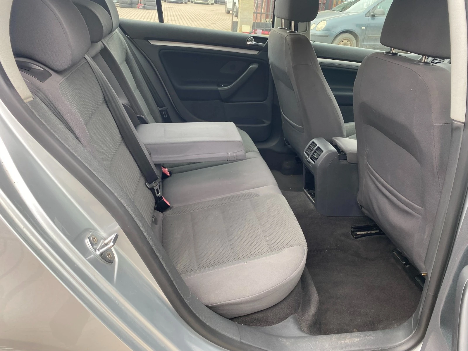 VW Golf 1.9D | Mobile.bg   11