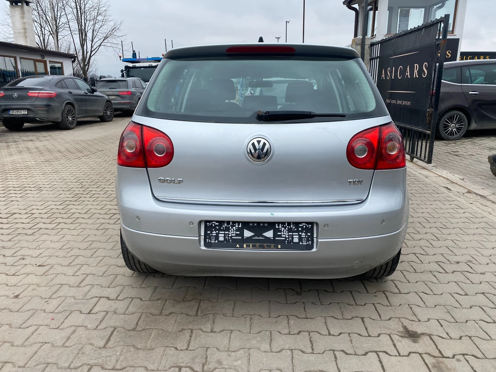 VW Golf 1.9D - изображение 4