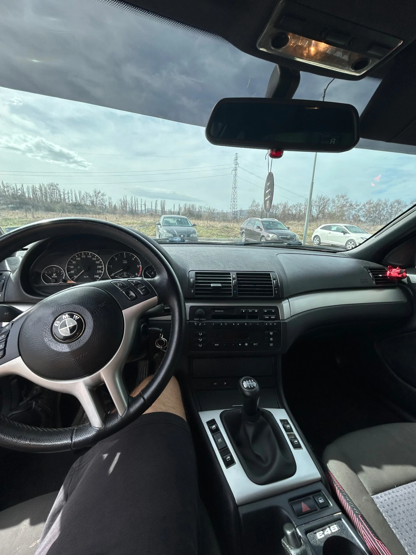 BMW 330  - изображение 9