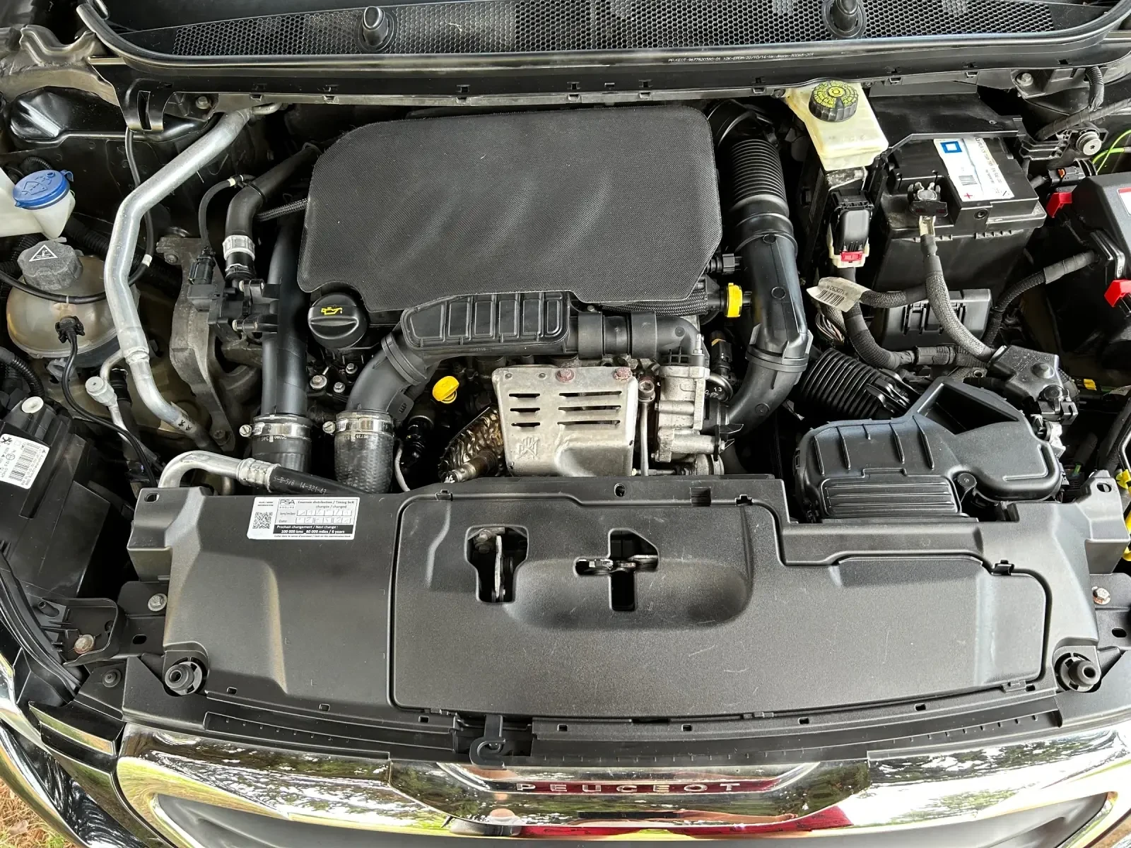 Peugeot 308 1.2Turbo/EURO 6/ 130k.c./NAVi | Mobile.bg   16