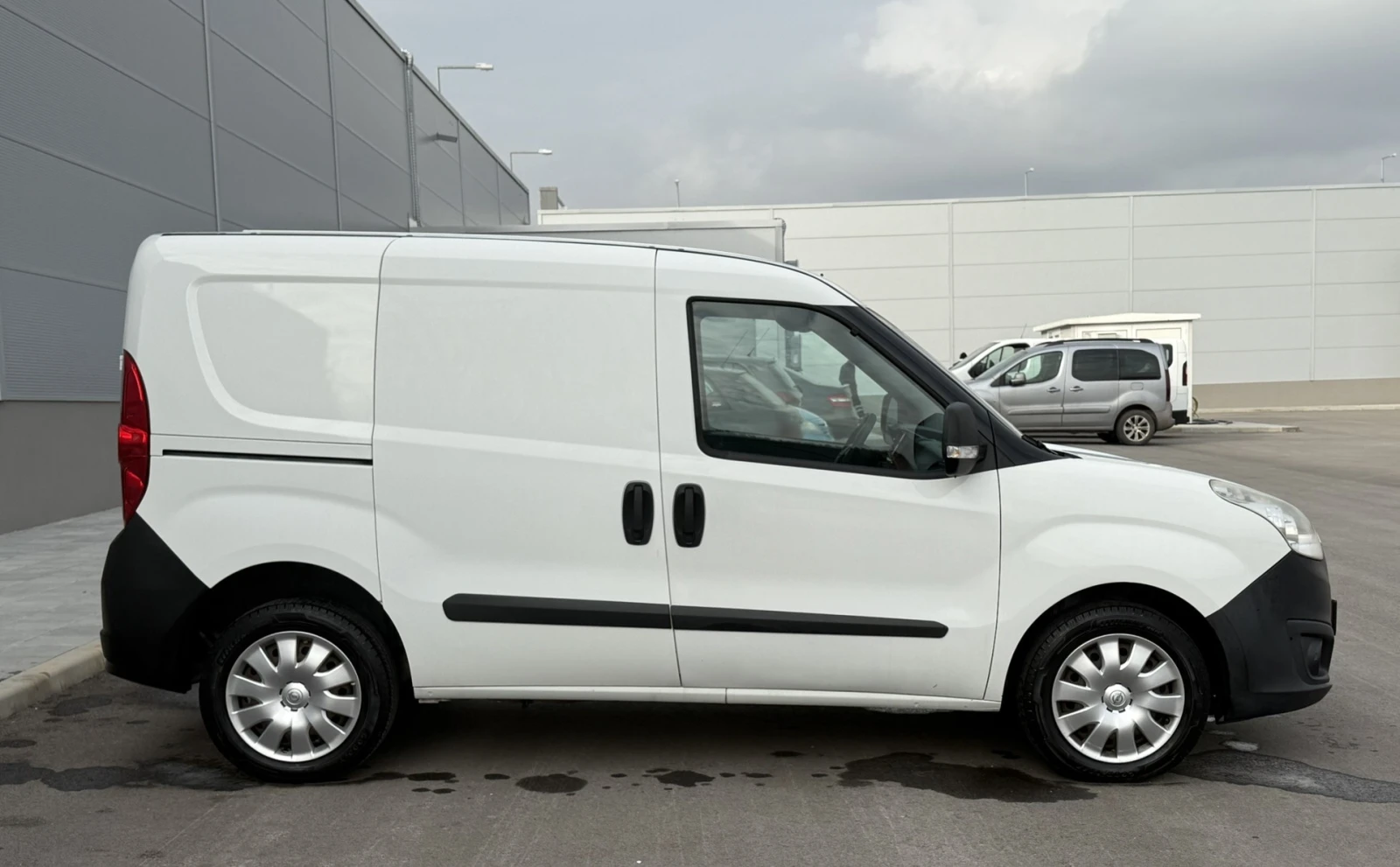 Opel Combo 1.4 Метан Клима EURO 6B - изображение 4