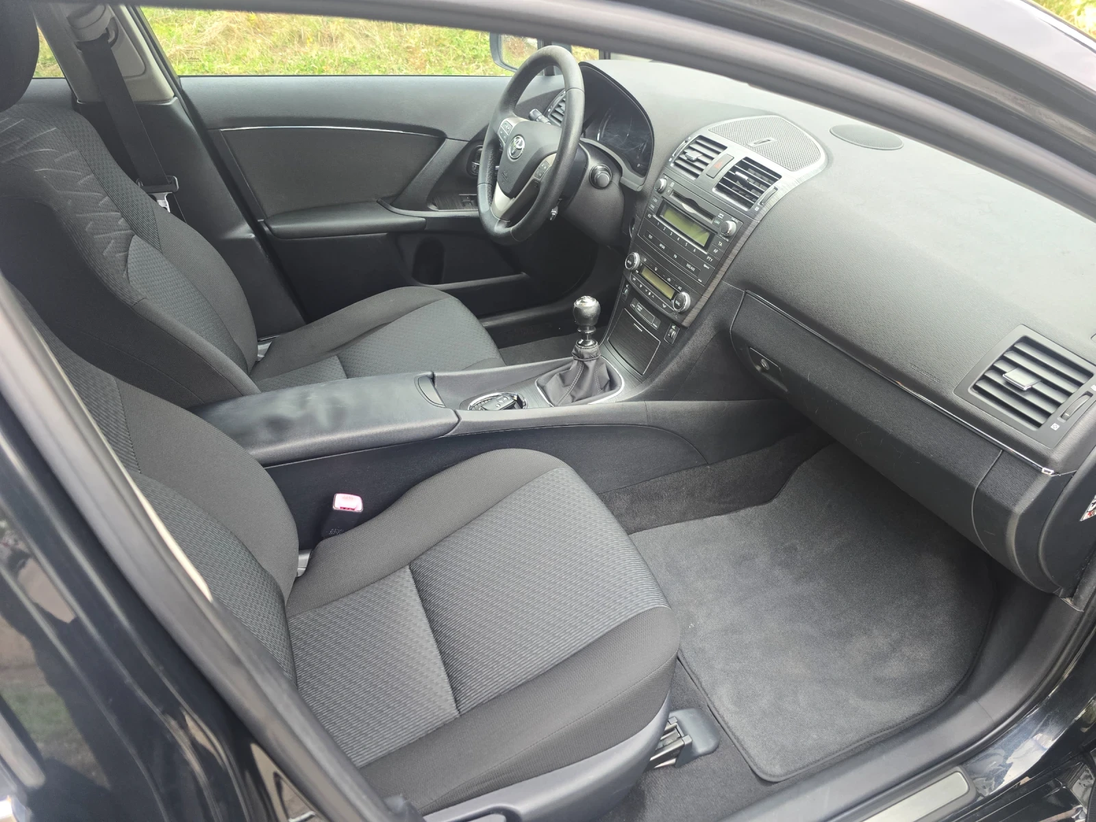 Toyota Avensis 2.2d  - изображение 10