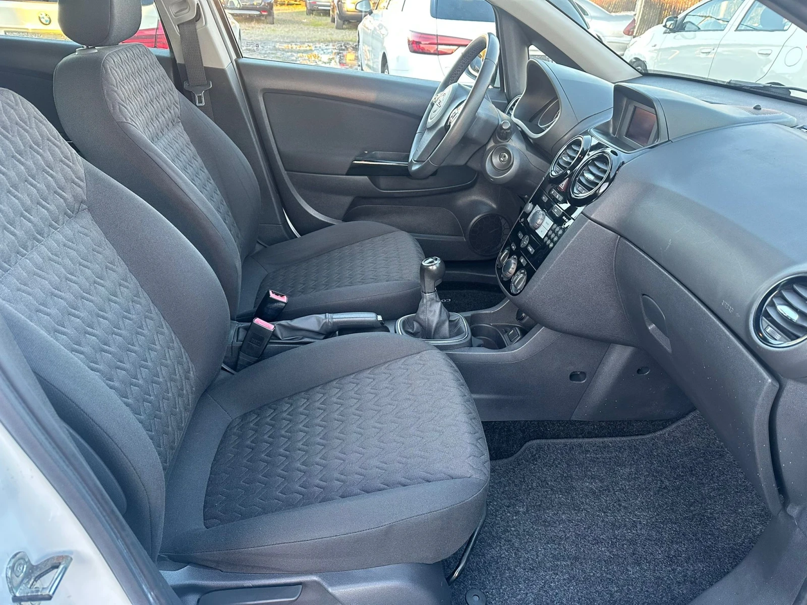 Opel Corsa 1, 2i  | Mobile.bg — изображение 11