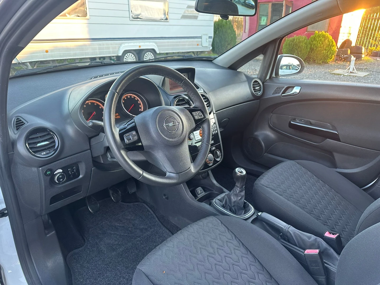 Opel Corsa 1, 2i  | Mobile.bg — изображение 8