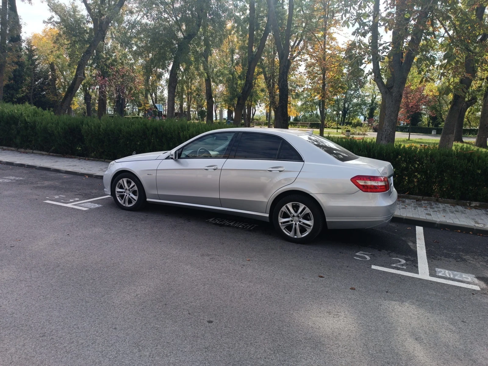 Mercedes-Benz E 220 | Mobile.bg   2