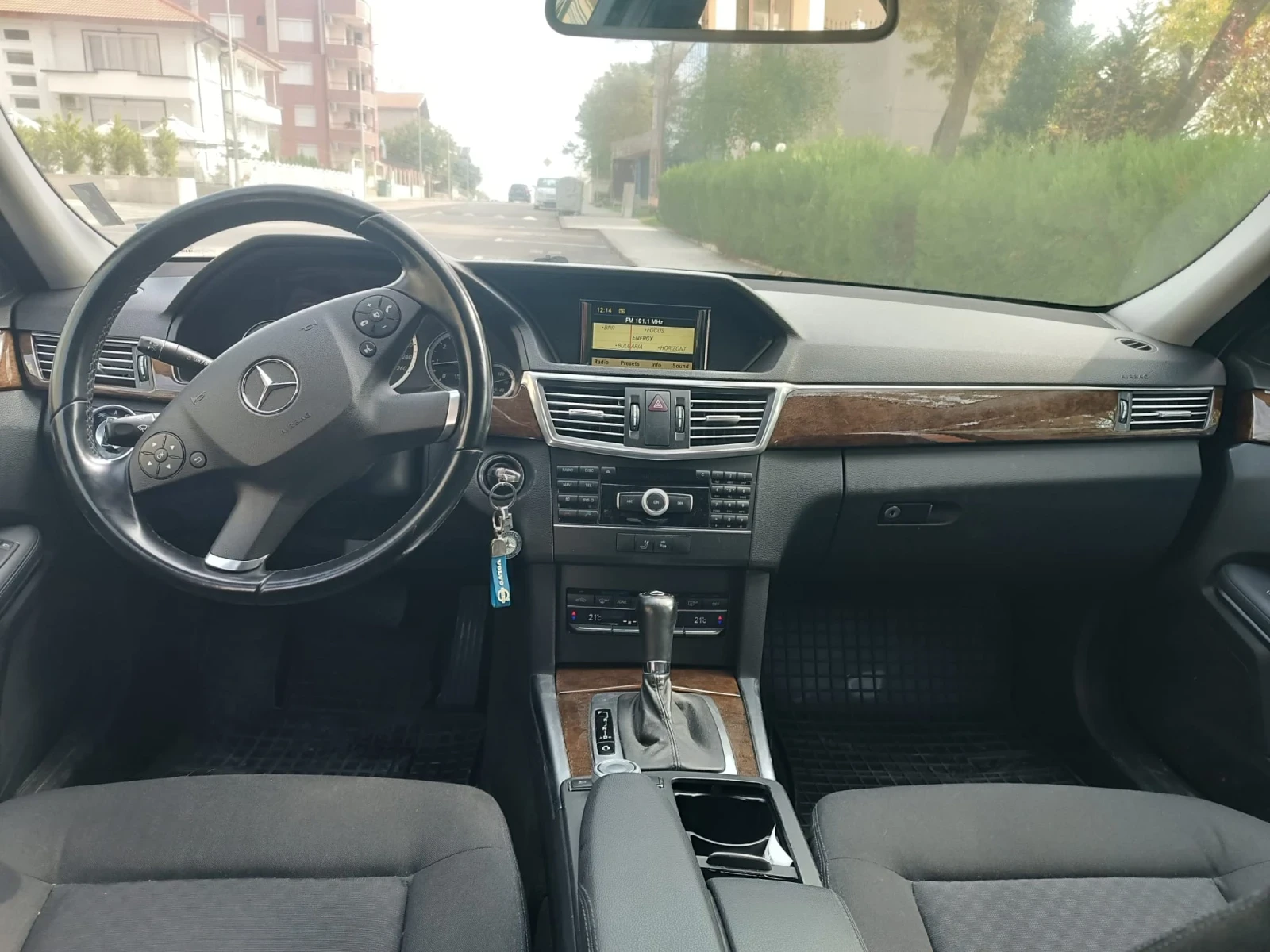 Mercedes-Benz E 220 | Mobile.bg   10