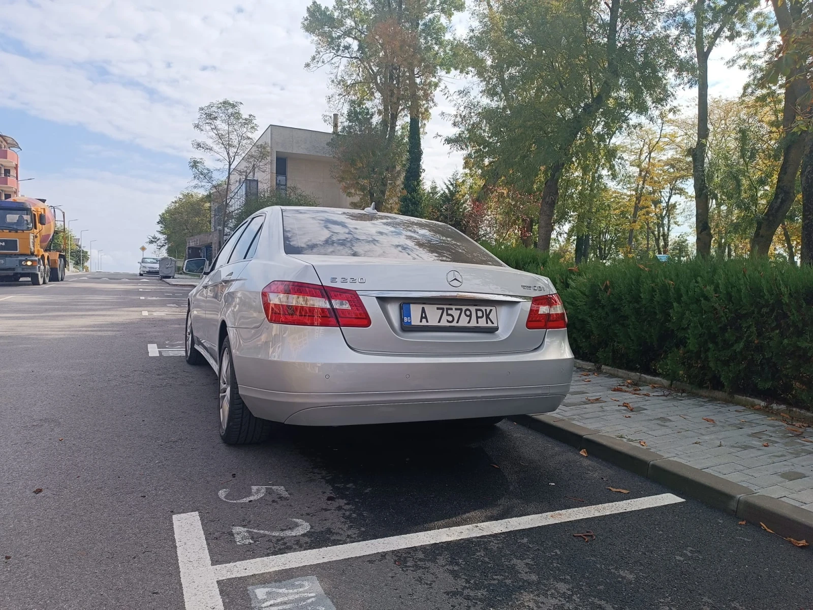 Mercedes-Benz E 220 | Mobile.bg   5