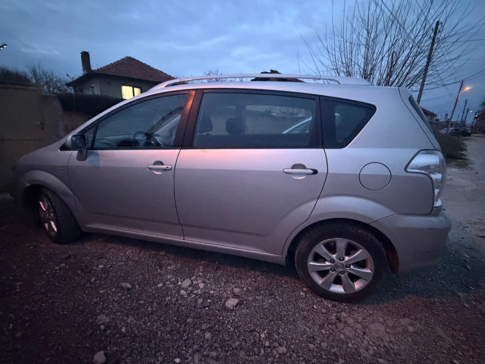 Toyota Corolla verso 2.2 D4D | Mobile.bg � ����������� 7