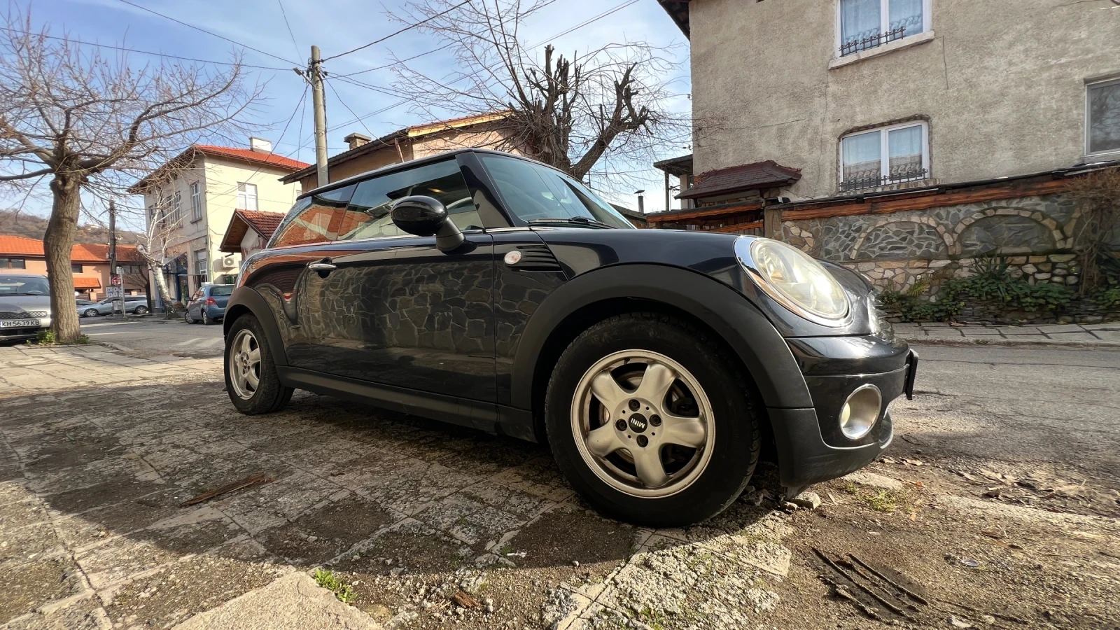 Mini Cooper Mini One Бензин 1.4 - изображение 9