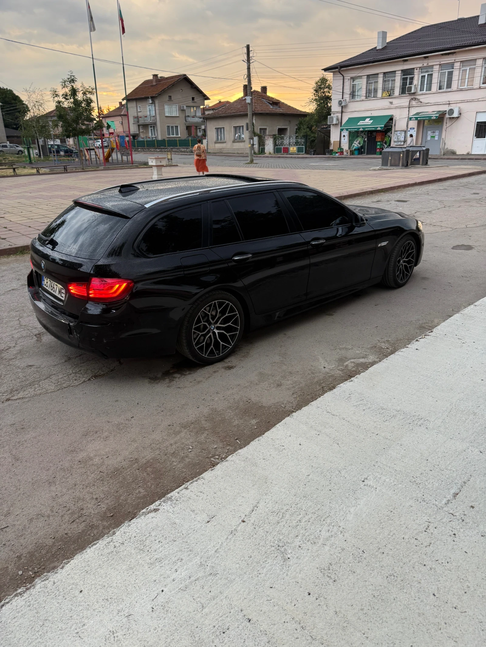 BMW 530 530 258к.c.XDrive, М-пакет, head-up - изображение 8