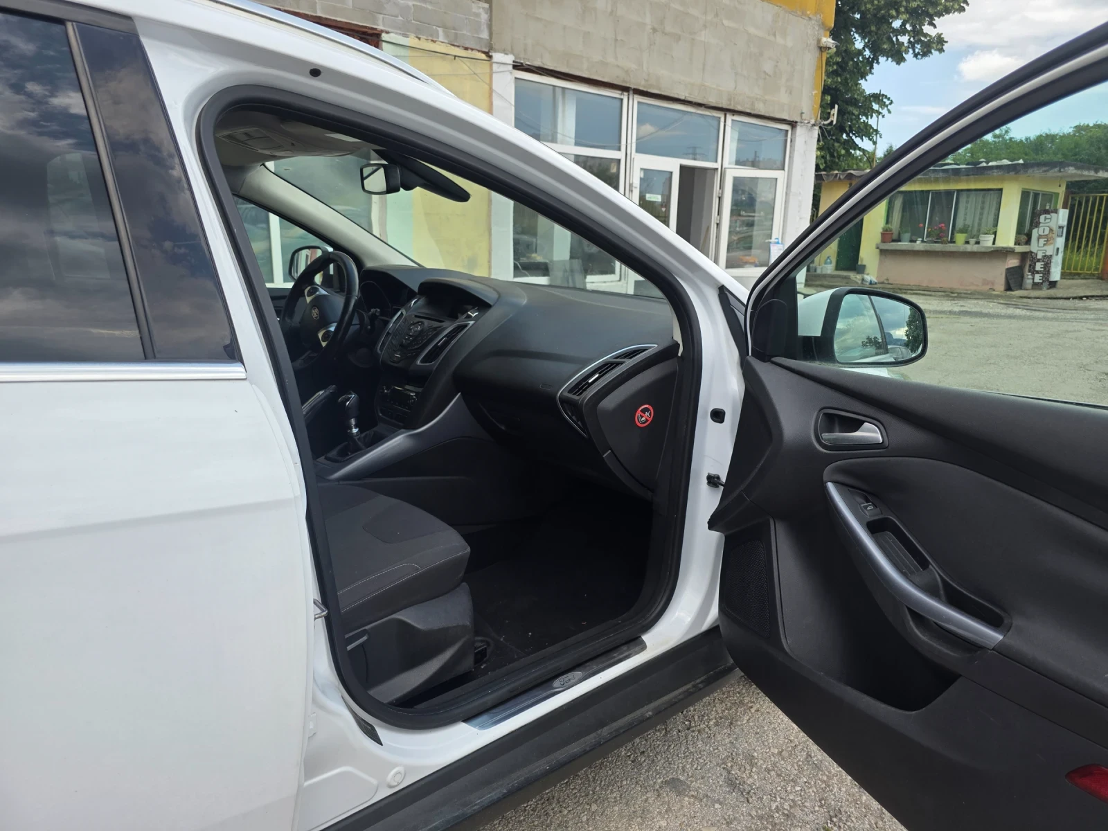 Ford Focus 1.6TDCI TITANIUM ITALY, снимка 13 - Автомобили и джипове - 53343438