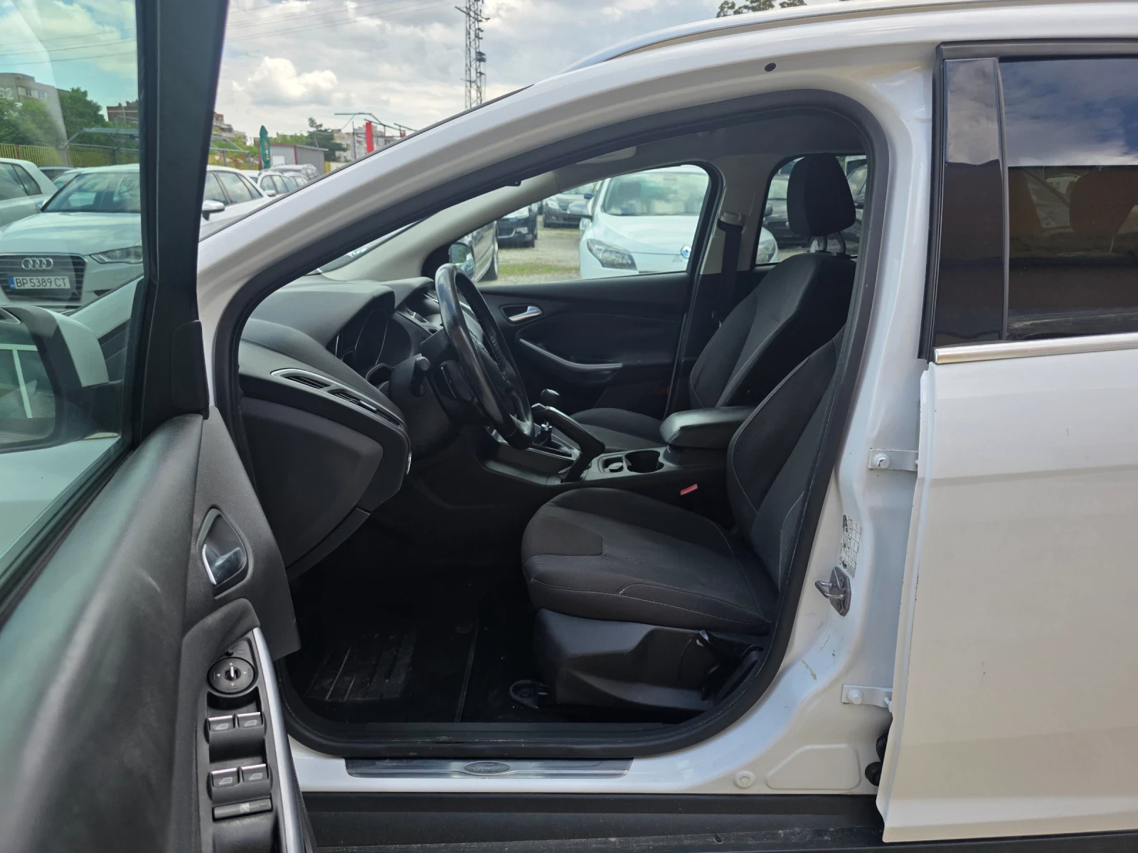 Ford Focus 1.6TDCI TITANIUM ITALY, снимка 10 - Автомобили и джипове - 53343438
