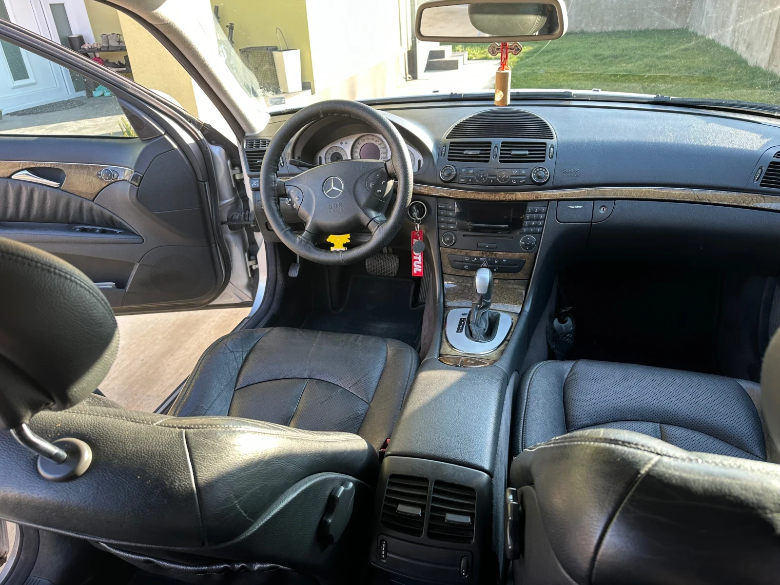 Mercedes-Benz E 200 | Mobile.bg � ����������� 8